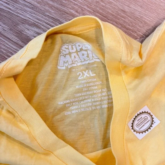 2X Nintendo Yellow T-Shirt with Cartoon Graphic - Picture 3 of 4